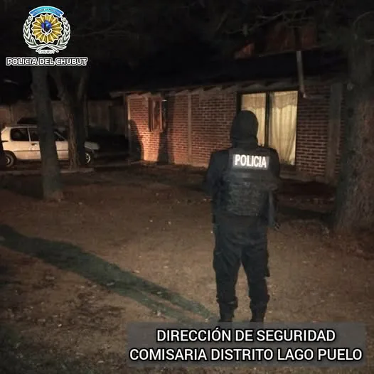 policia lago puelo