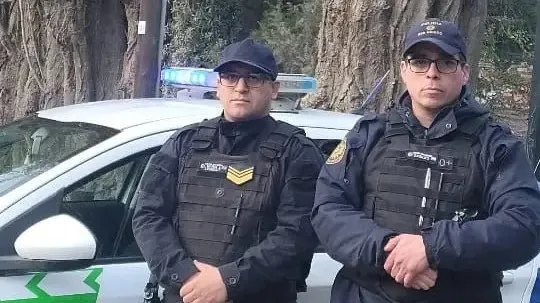 policias bebe bariloche