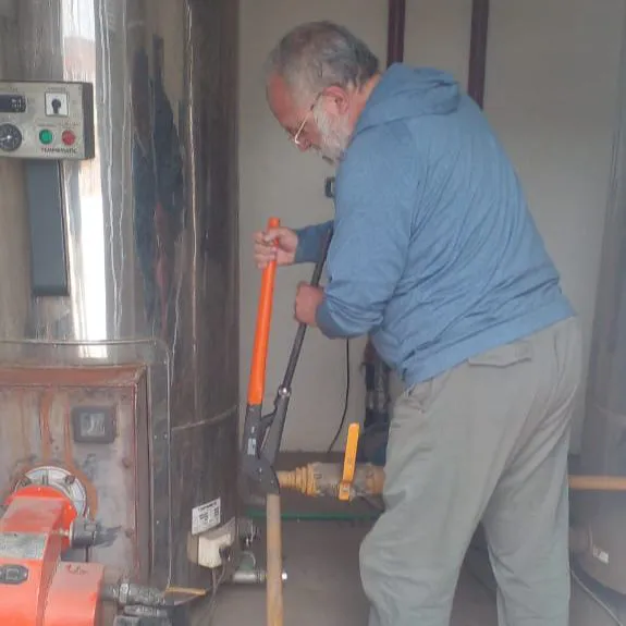 reparacion gas escuela