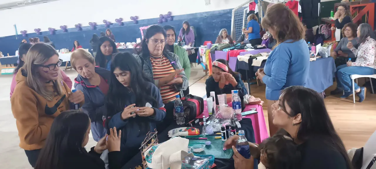 area mujer eh
