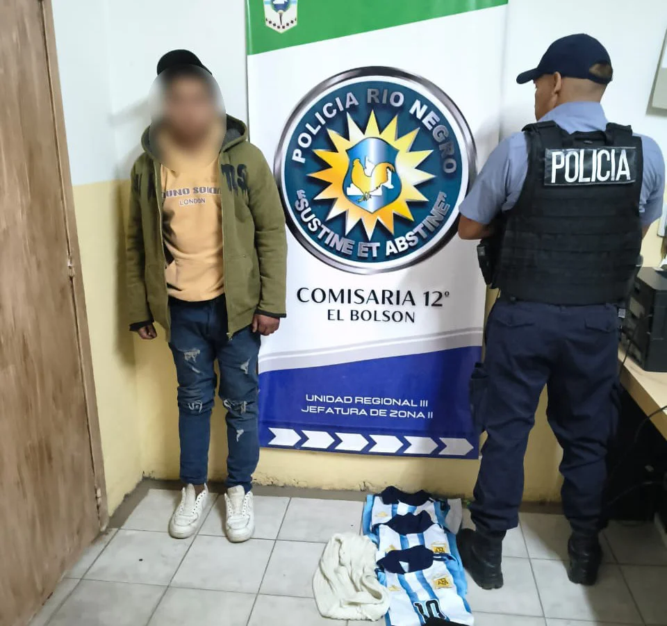 7b9153c9-bcad-405f-af22-0d002dff86c3