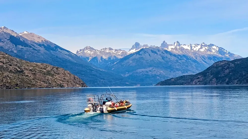 lago puelo navegacion