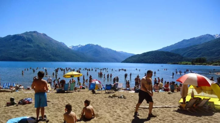 lago puelo verano 2