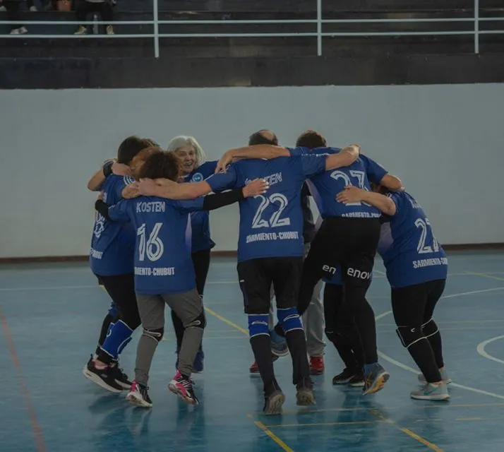 adultos mayores chubut