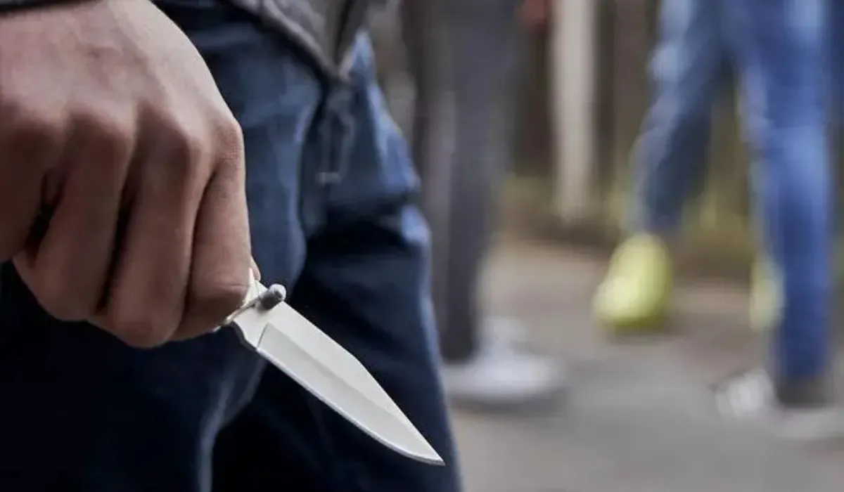 asalto-adolescentesjpg