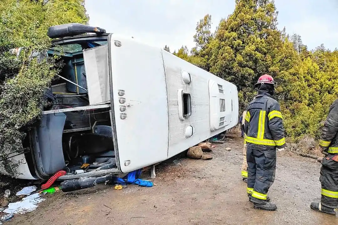 Accidente-camino-a-Traful-1
