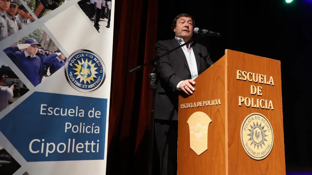 weretilenck escuela de policía