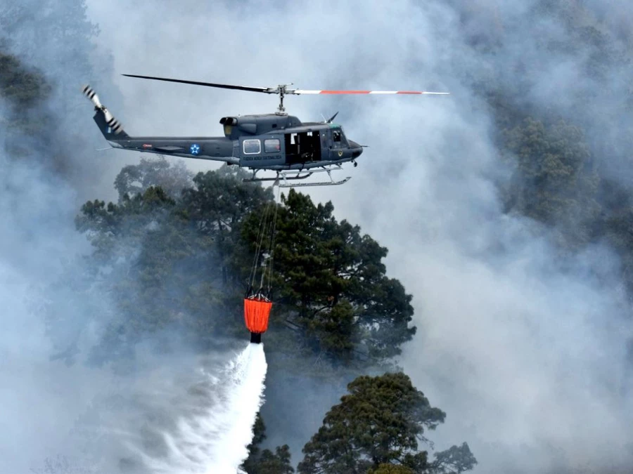 helicoptero incendios 1