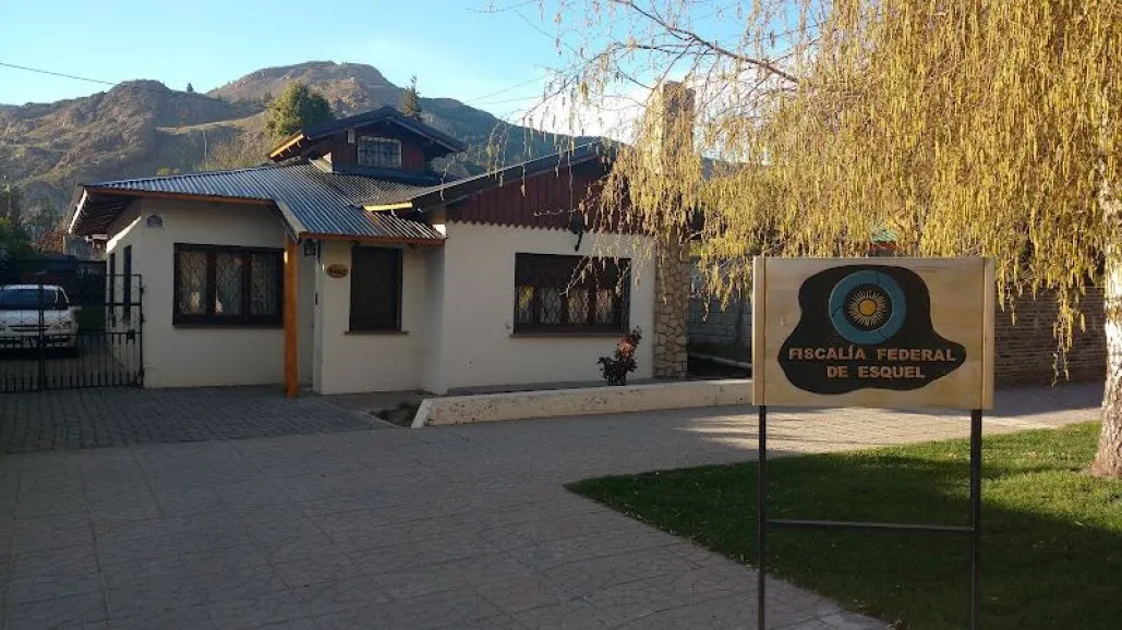 policia federal esquel