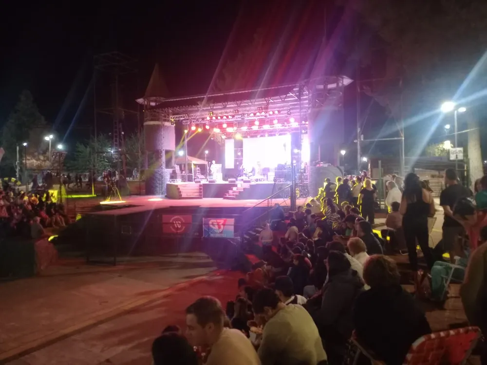 8252d48d-5a55-4666-b677-b719e3eadbe0