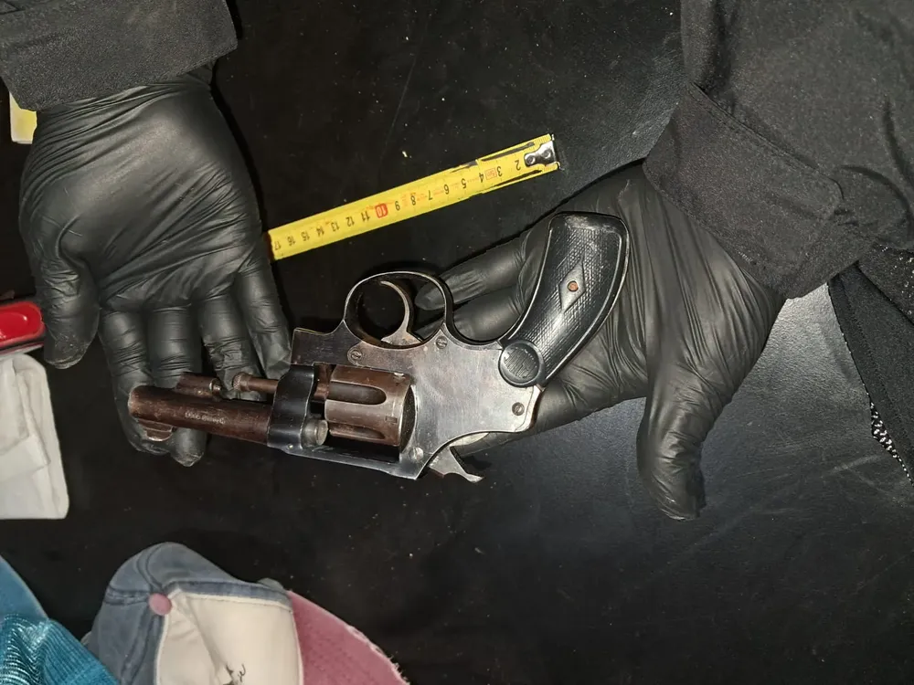 secuestro arma eb