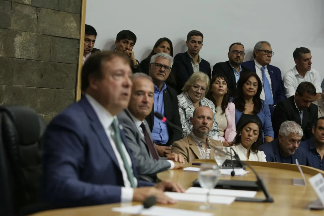 1772377626_8a8cb6d3a416d56bc188