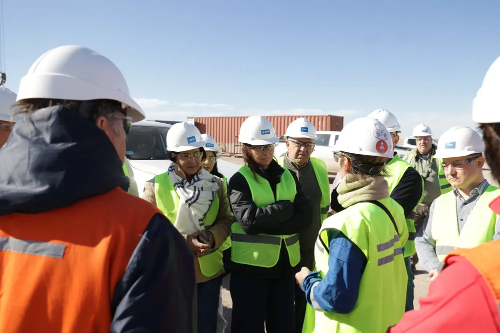 terminal petrolera confini