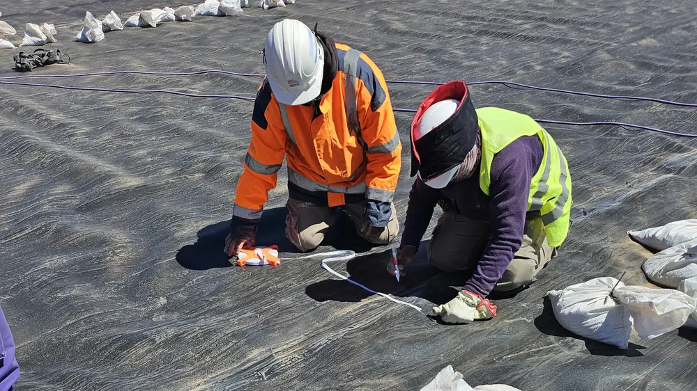 calcatreu geomembrana