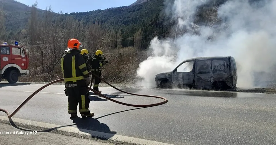incendio vehiculo eh 2