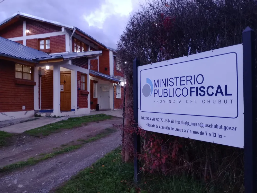 fiscalia lago puelo abril