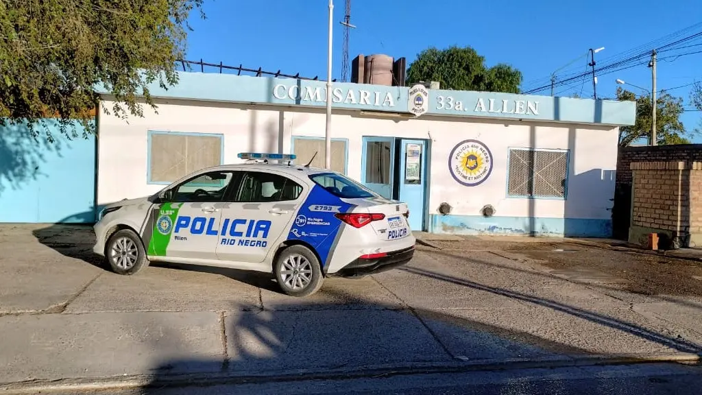 1760960263_49e19975612109d47bc8