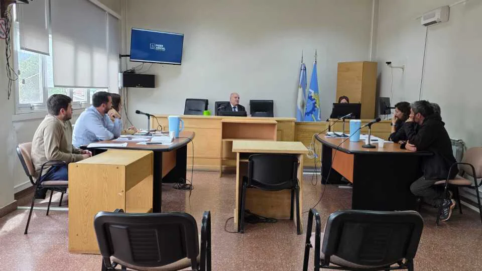 WhatsApp_Image_2026-10-08_at_16.24.25_2