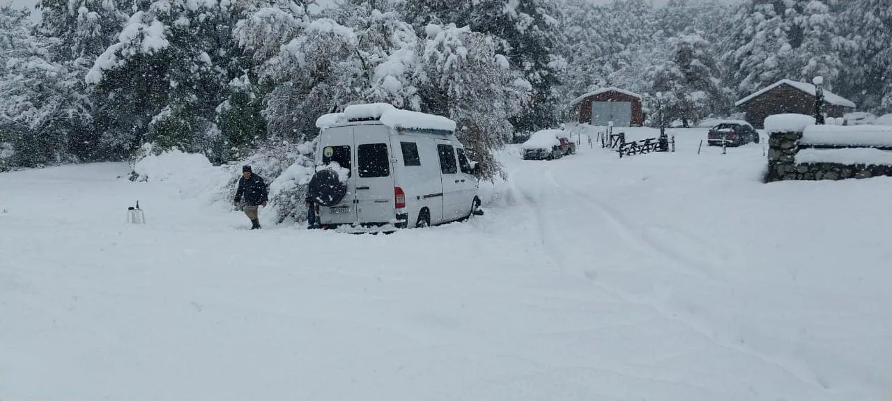 turistas varados nieve