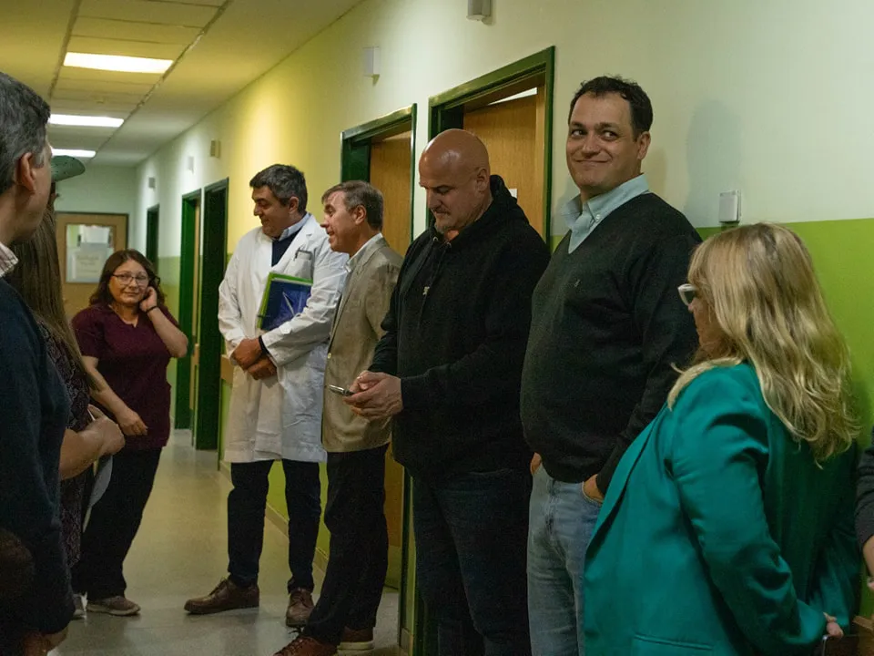 ministro de salud eb