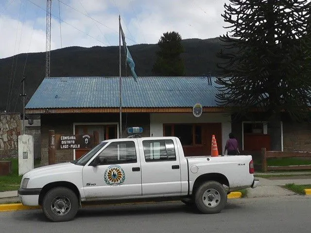 comisaria-lago-puelo 1