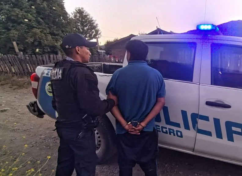 el-bolson-detenido (1)