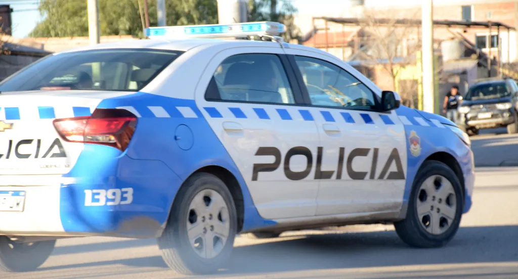 movil policial nqn