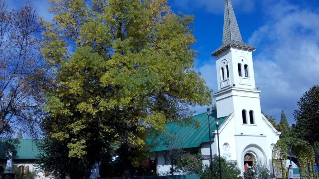 parroquia-nuestra-senora-de-lujan-1024x576