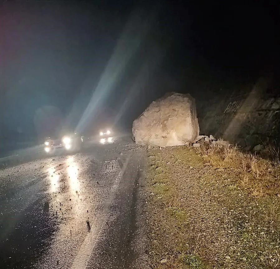 piedra ruta 40