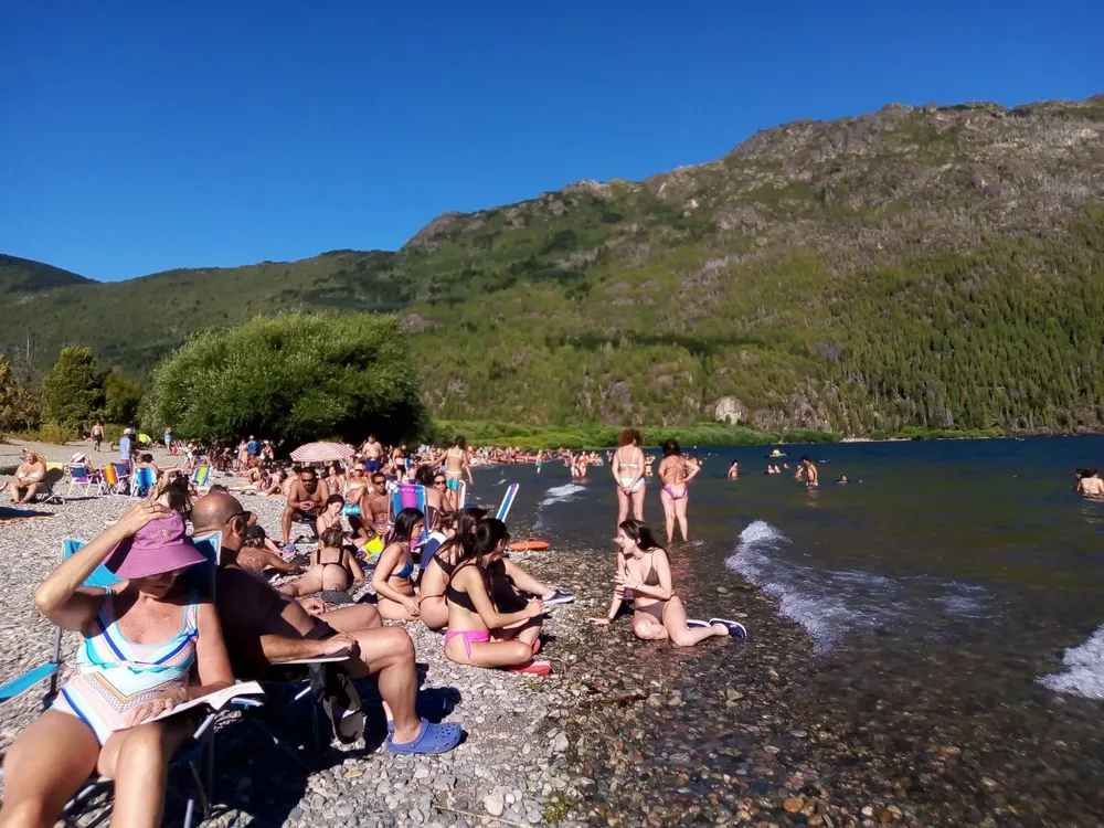 lago puelo verano 2024