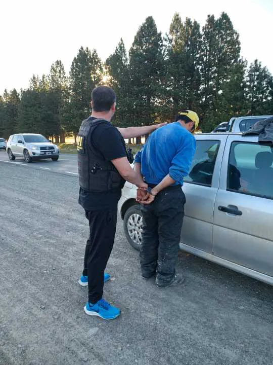 detencion abuso esquel