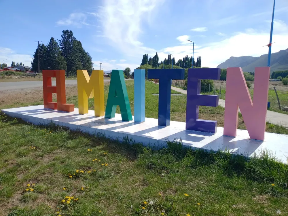 el maiten cartel letras