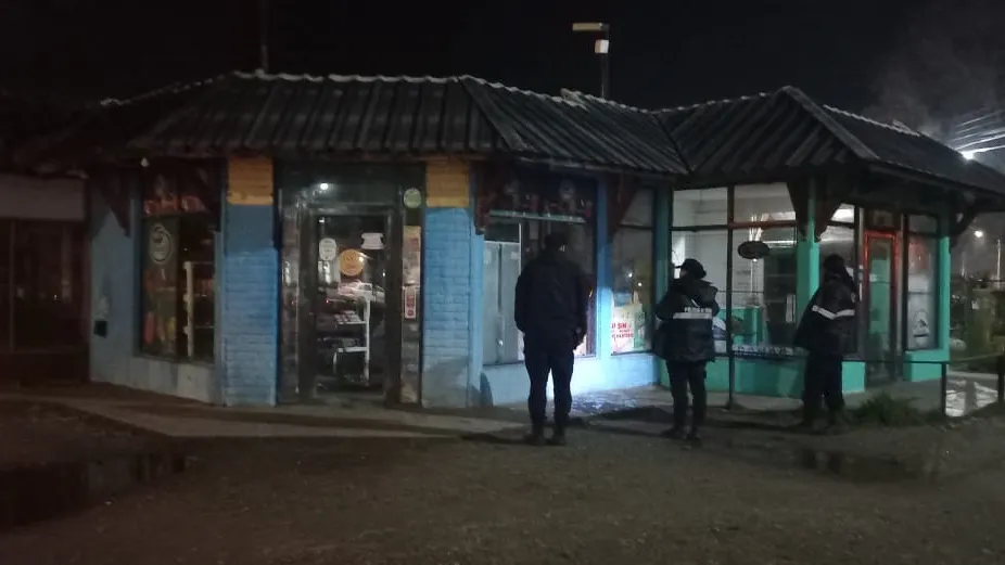 robo kiosco lago puelo