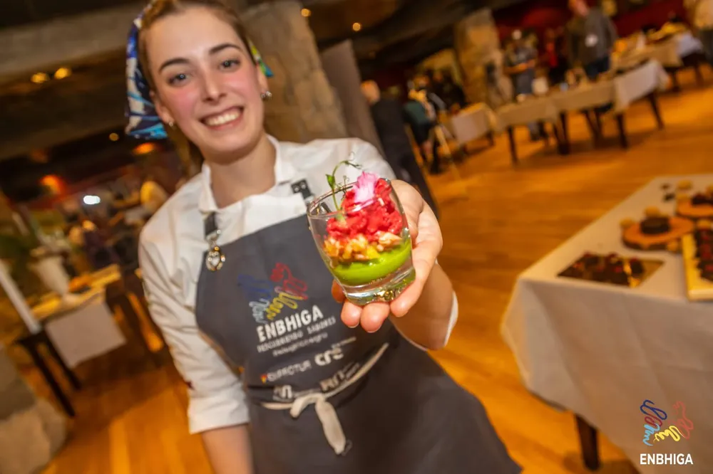 1537c625-03f8-4fe0-abd5-60341860c871