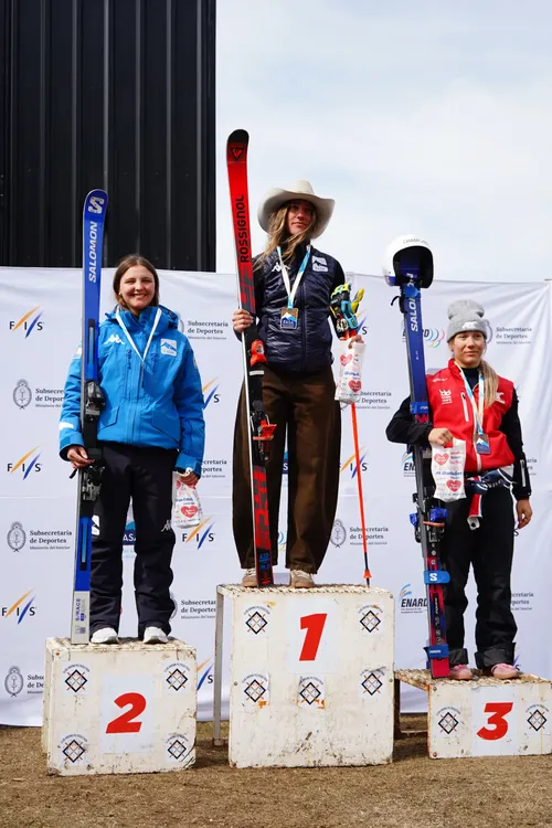 Baruzzi - Podio mujeres slalom gigante