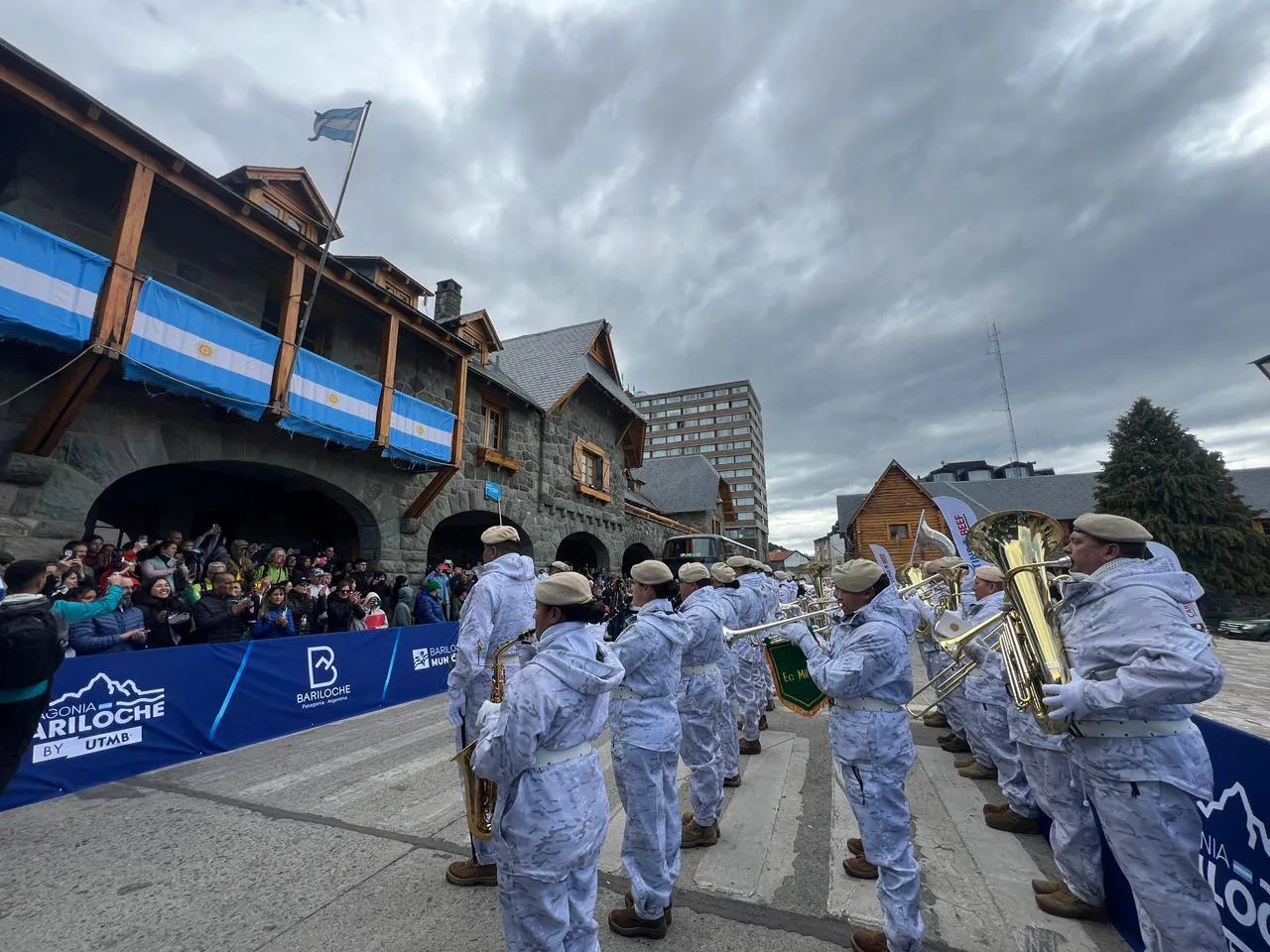 WhatsApp-Image-2025-11-18-at-18.47.00